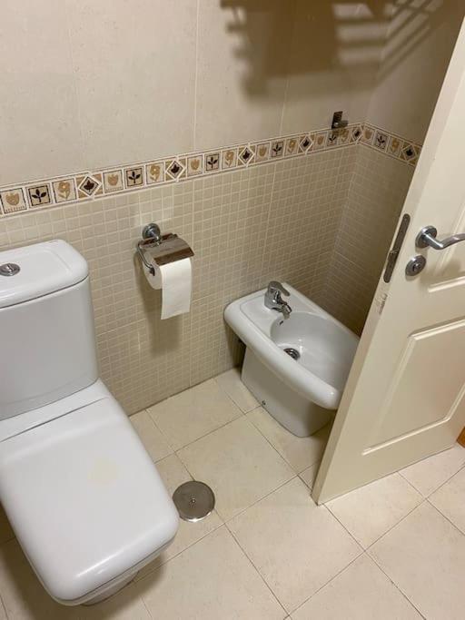 ベナルマデナKlimatyczny Loft I Egzotyczny Basenアパートメント エクステリア 写真